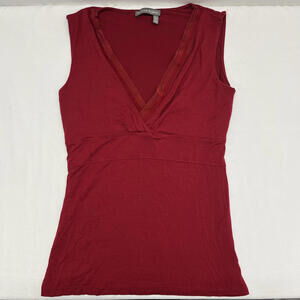 Y2K Tristan & Iseut red sleeveless V neck blouse with mesh and velvet details L
